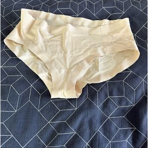 Frederick's of Hollywood Premiere Line
Bottom Shaper Panties Nude L